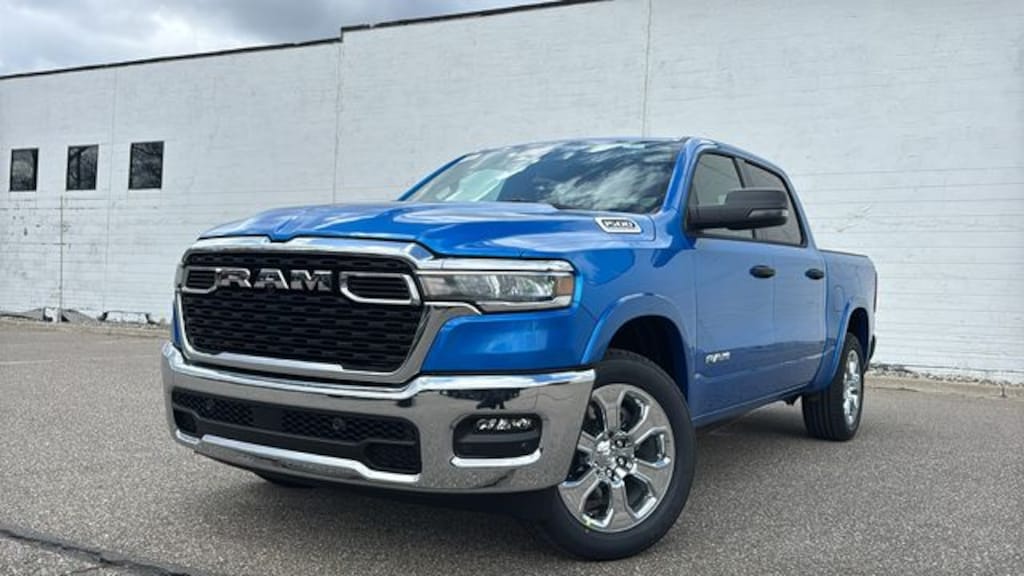 New 2026 Ram 1500 BIG HORN CREW CAB 4X4 5'7 BOX Pickup