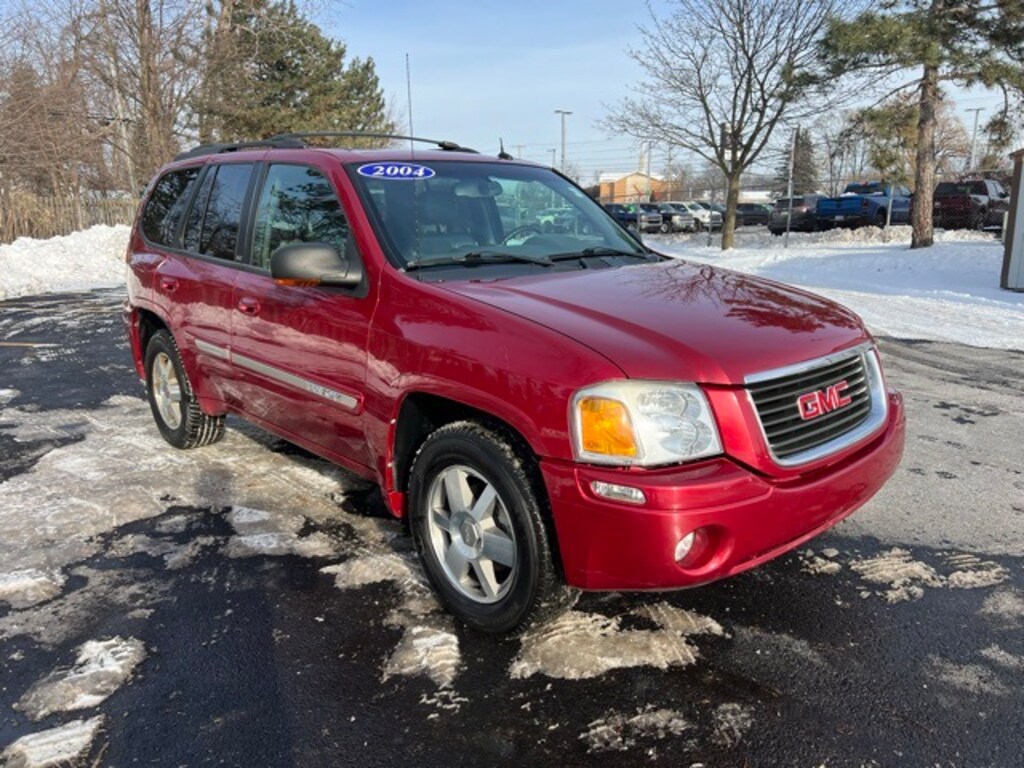 Used 2004 GMC Envoy SLT SUV