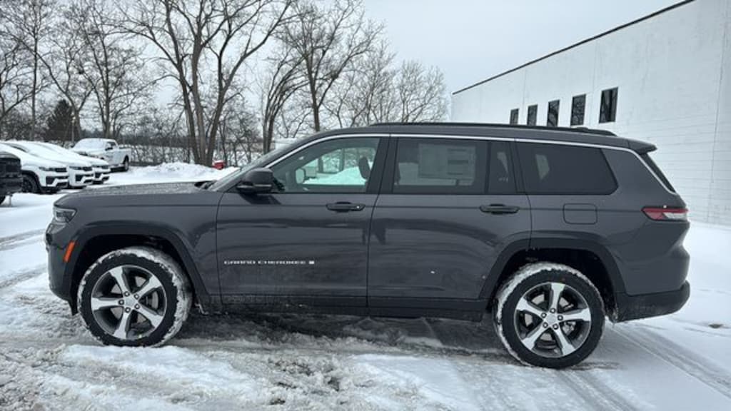New 2026 Jeep Grand Cherokee L LIMITED 4X4 Sport Utility