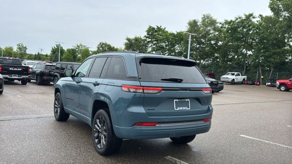 New 2026 Jeep Grand Cherokee LIMITED RESERVE 4X4 Sport Utility
