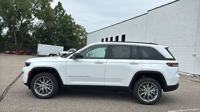 New 2027 Jeep Grand Cherokee LIMITED 4X4 Sport Utility