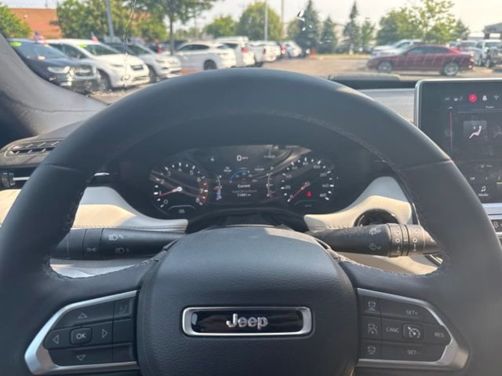 Used 2024 Jeep Compass Limited SUV