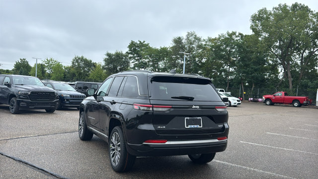 New 2027 Jeep Grand Cherokee SUMMIT 4X4 Sport Utility