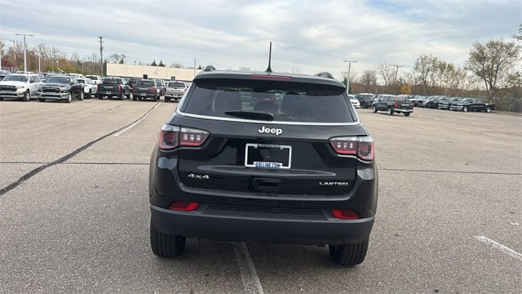 Used 2026 Jeep Compass Limited SUV