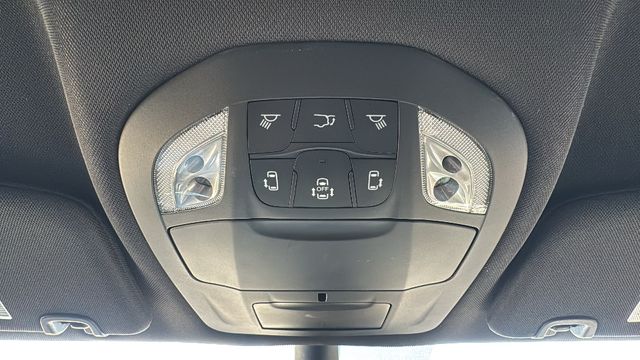 2026 Chrysler Pacifica Select - Photo 26