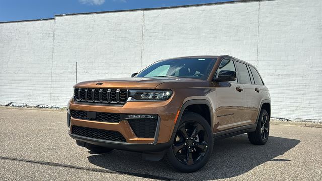 2027 Jeep Grand Cherokee