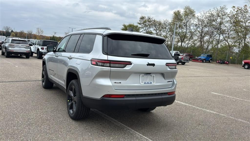 New 2025 Jeep Grand Cherokee L Limited Sport Utility