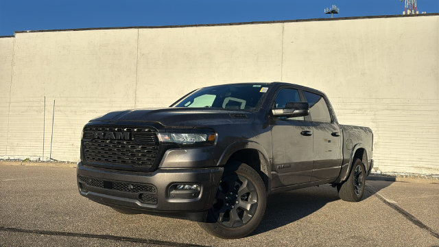 New 2027 Ram 1500 BIG HORN CREW CAB 4X4 5'7 BOX Pickup