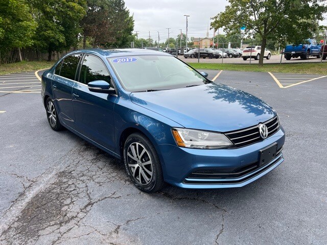 2017 Volkswagen Jetta 1.4T SE photo 4