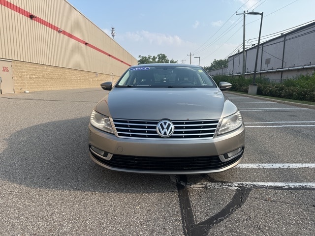 Used 2013 Volkswagen CC R-Line with VIN WVWBN7AN8DE525992 for sale in Bloomfield Township, MI