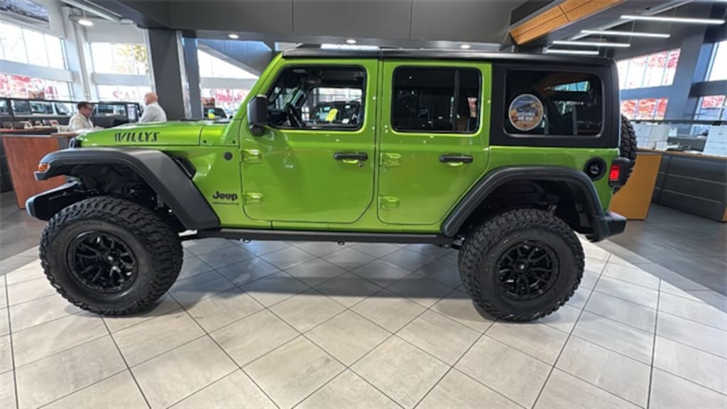 New 2026 Jeep Wrangler Sport Sport Utility