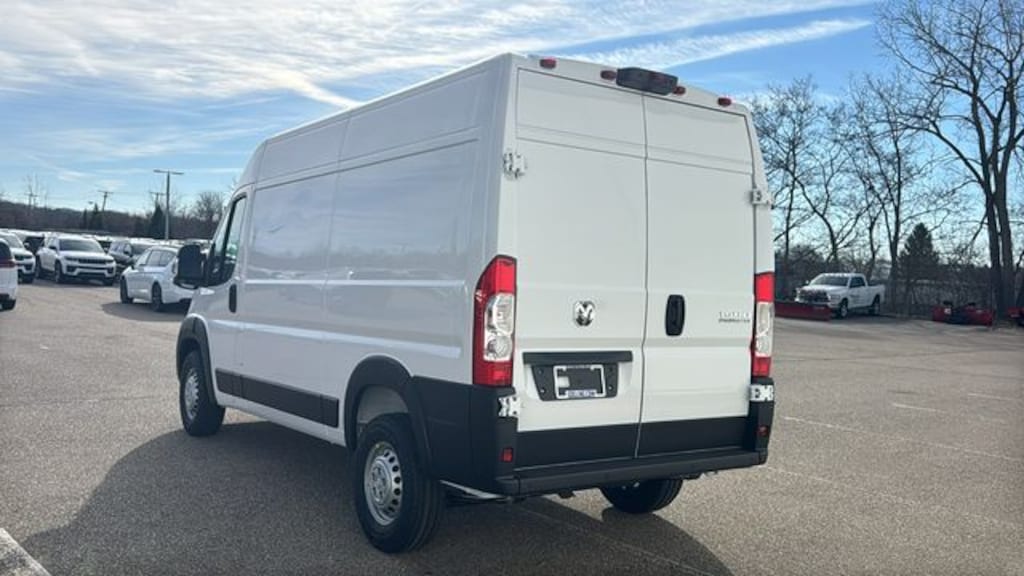 New 2026 Ram ProMaster PROMASTER 1500 TRADESMAN CARGO VAN HIGH ROOF 136' Cargo Van