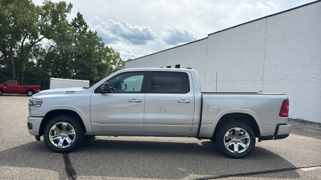 New 2027 Ram 1500 BIG HORN CREW CAB 4X4 5'7 BOX Pickup