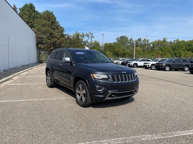 Used 2014 Jeep Grand Cherokee Overland with VIN 1C4RJFCG0EC547548 for sale in Bloomfield Township, MI