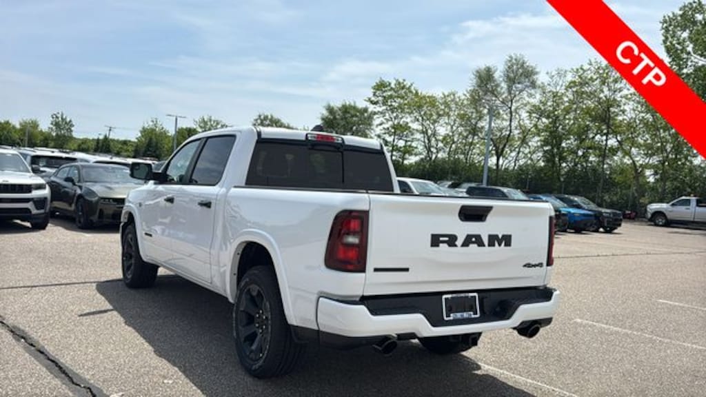 New 2026 Ram 1500 BIG HORN CREW CAB 4X4 5'7 BOX Pickup