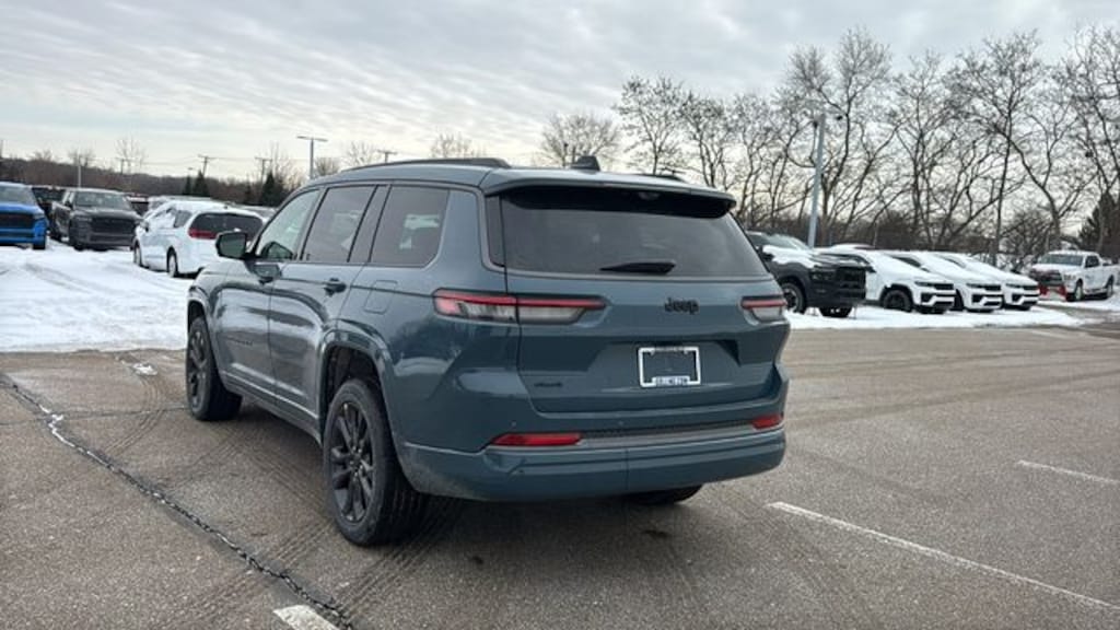 New 2026 Jeep Grand Cherokee L LIMITED RESERVE 4X4 Sport Utility