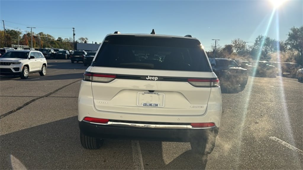 New 2025 Jeep Grand Cherokee Limited Sport Utility