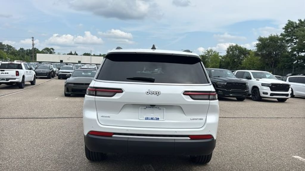 New 2026 Jeep Grand Cherokee L LIMITED 4X4 Sport Utility