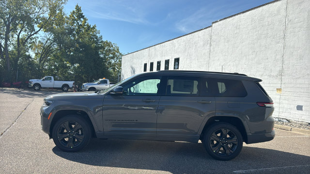 New 2027 Jeep Grand Cherokee L 3 Row LIMITED 4X4 Sport Utility