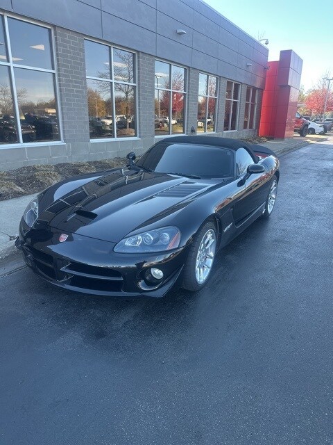 2006 Dodge Viper SRT10 photo 2