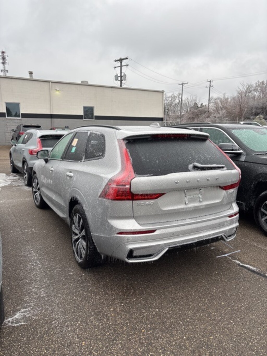 Used 2025 Volvo XC60 B5 Plus SUV