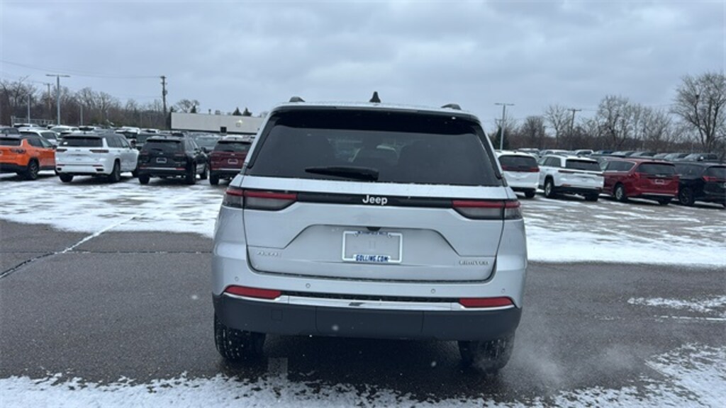 New 2025 Jeep Grand Cherokee Limited Sport Utility