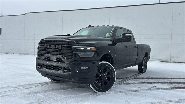 2026 RAM Ram 3500 Pickup Laramie's photo