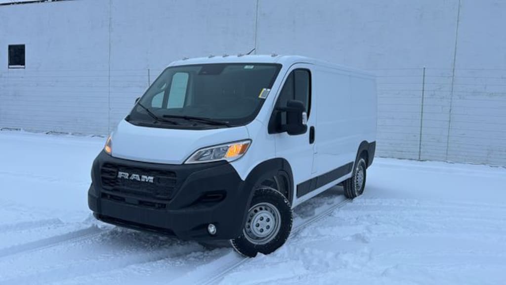 New 2026 Ram ProMaster PROMASTER 2500 TRADESMAN CARGO VAN LOW ROOF 136' W Cargo Van