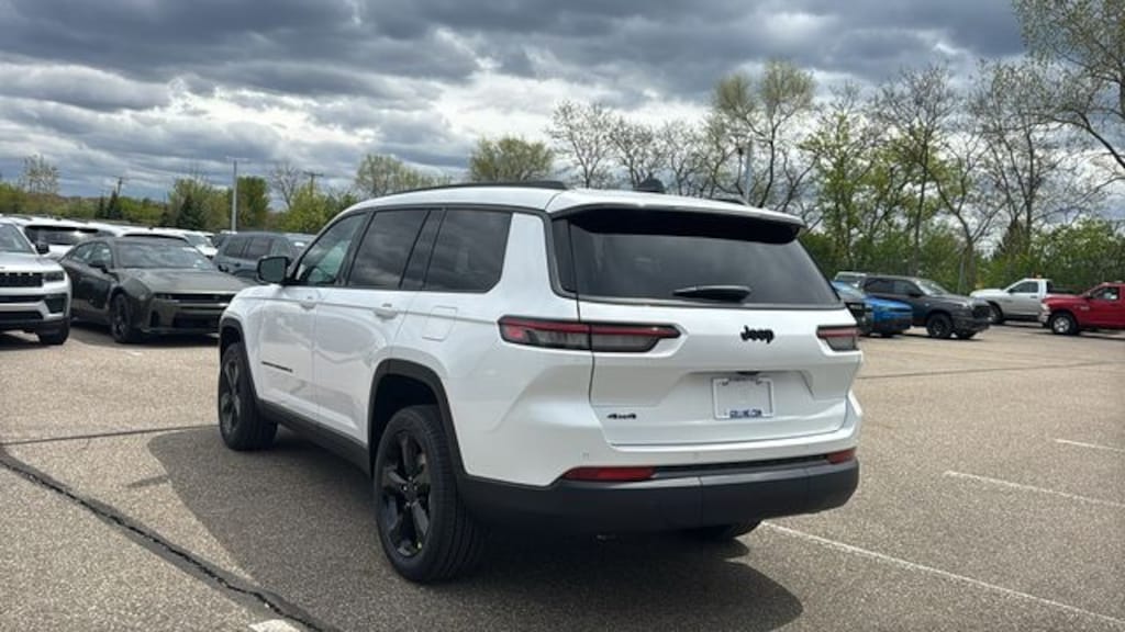 New 2026 Jeep Grand Cherokee L LIMITED 4X4 Sport Utility