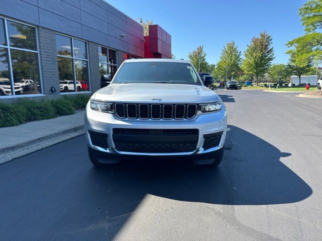 Certified 2024 Jeep Grand Cherokee L Laredo SUV