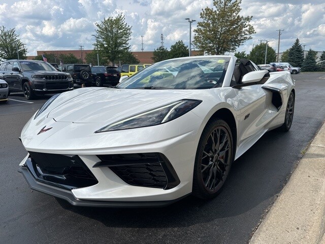 2023 Chevrolet Corvette Stingray Convertible photo 4