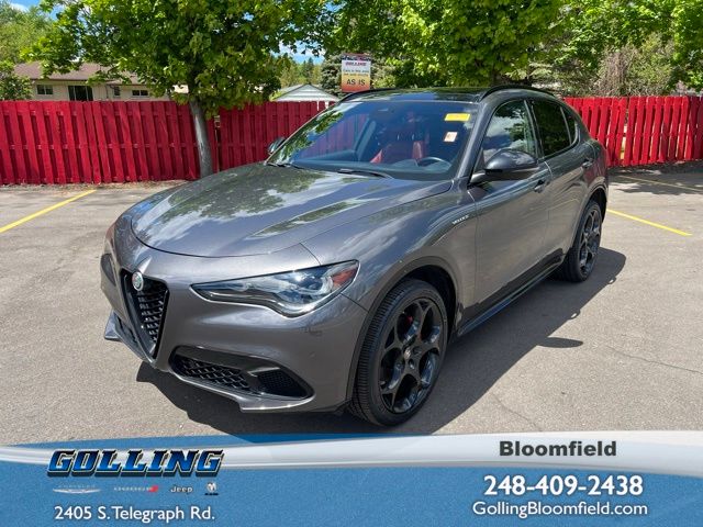 2024 Alfa Romeo Stelvio Veloce AWD's photo
