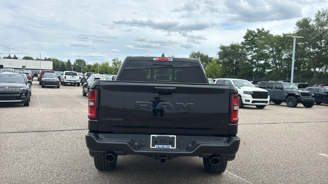 New 2027 Ram 1500 LARAMIE CREW CAB 4X4 5'7 BOX Pickup