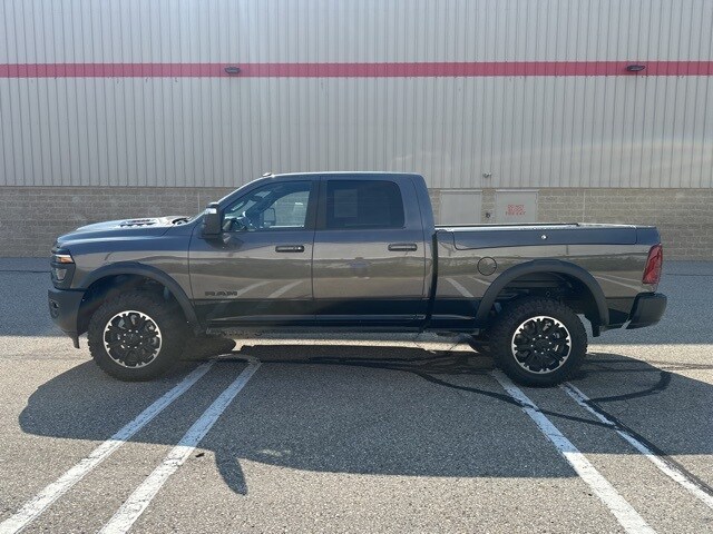 2025 Ram 2500 Power Wagon photo 4