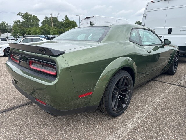 2023 Dodge Challenger SRT8 Hellcat Widebody photo 3