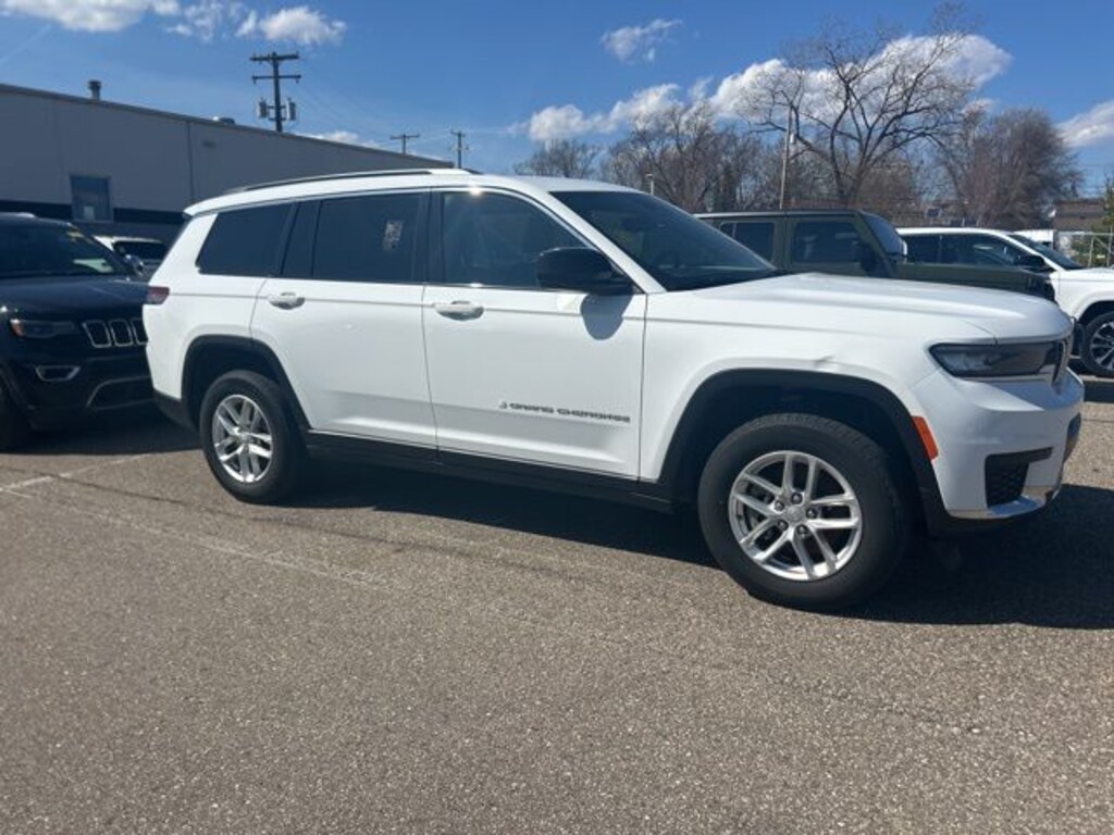 Certified 2024 Jeep Grand Cherokee L Laredo SUV