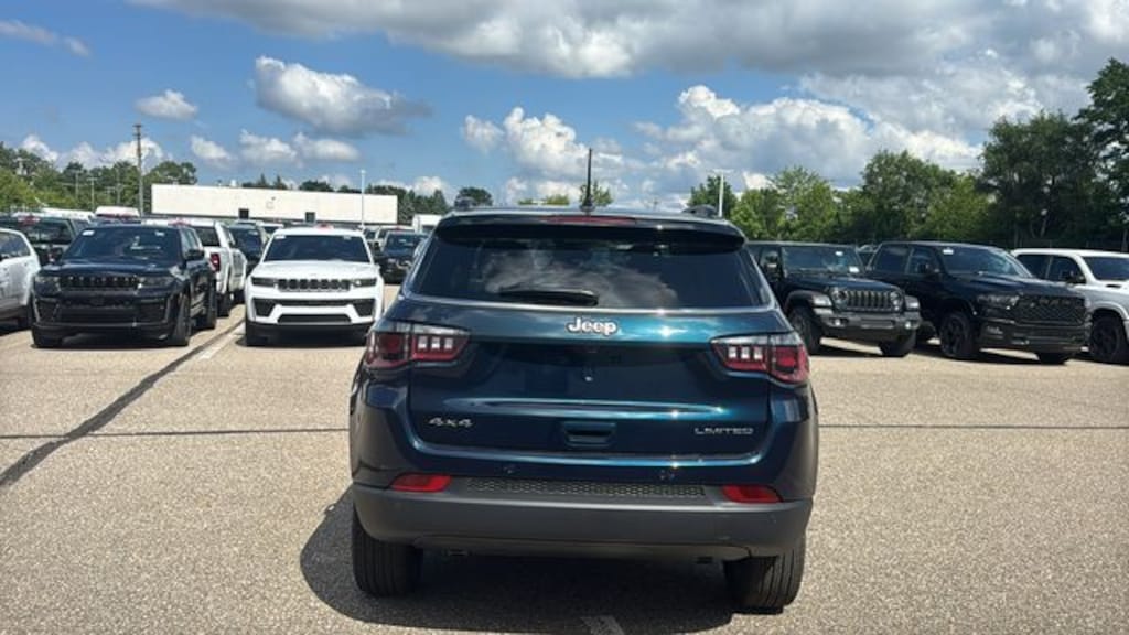 New 2026 Jeep Compass Limited Sport Utility