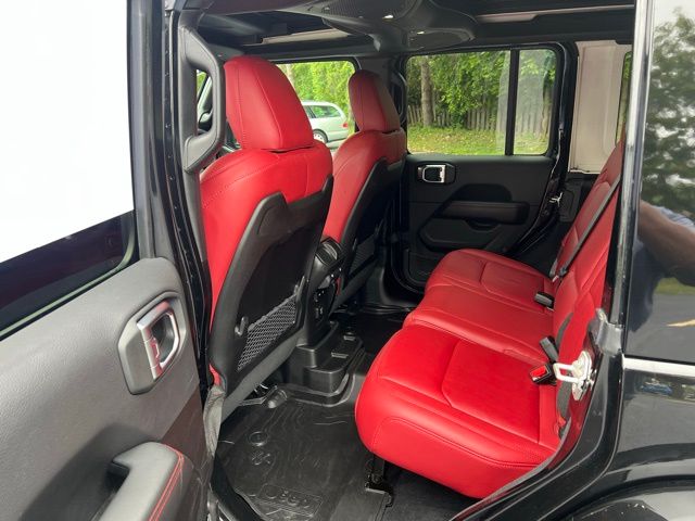 2024 Jeep Wrangler 4-Door Rubicon 392 - Photo 14