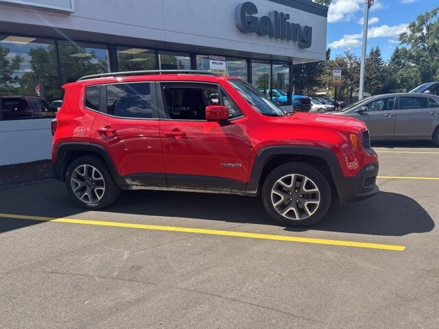 2018 Jeep Renegade Latitude North Edition photo 2
