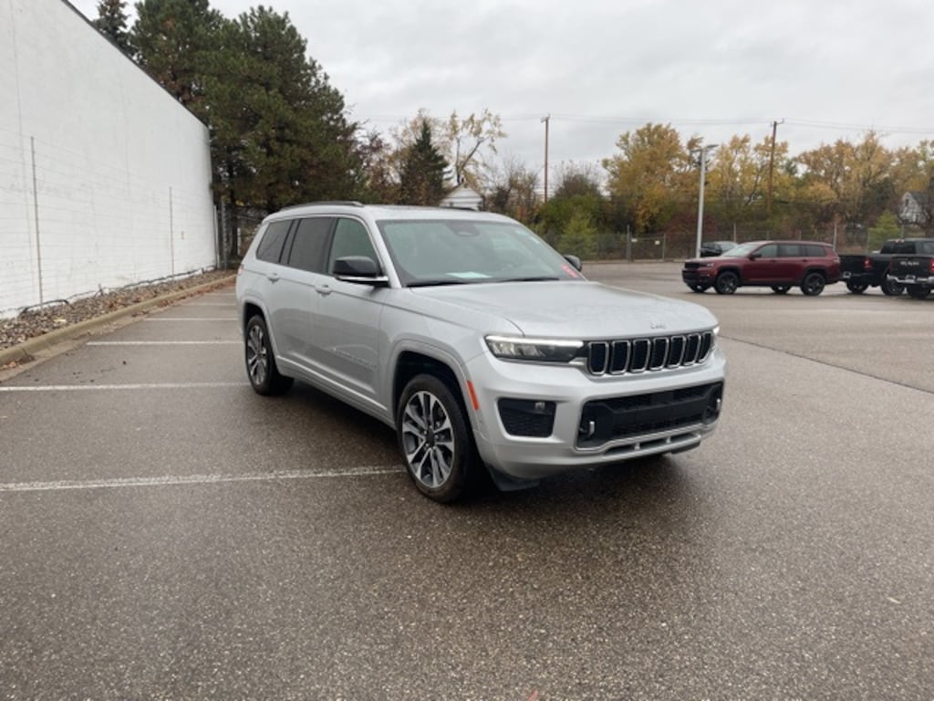 Certified 2024 Jeep Grand Cherokee L Overland SUV