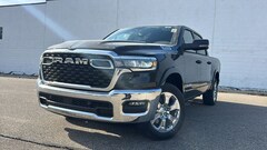 2026 Ram 1500 BIG HORN CREW CAB 4X4 5'7 BOX Pickup