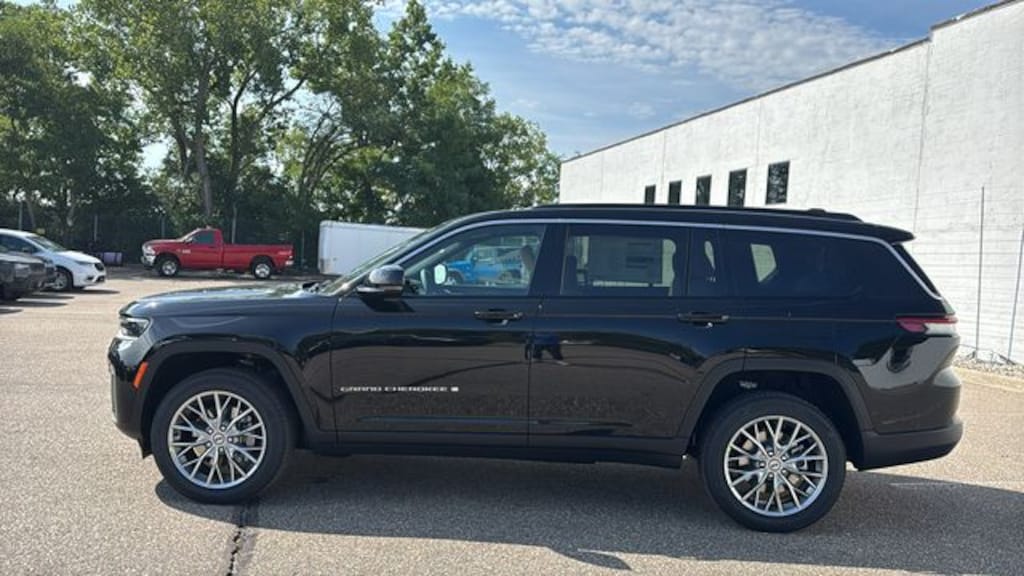 New 2027 Jeep Grand Cherokee L Limited Sport Utility
