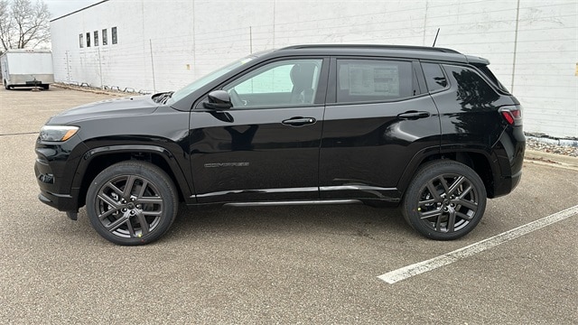 Used 2025 Jeep Compass Limited with VIN 3C4NJDCN5ST541603 for sale in Bloomfield, MI