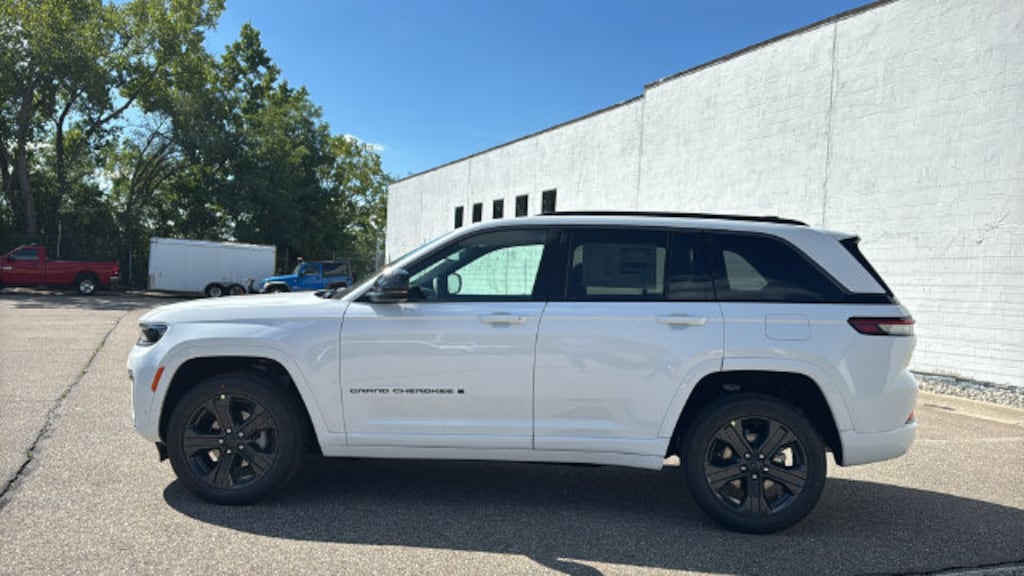 New 2027 Jeep Grand Cherokee LIMITED RESERVE 4X4 Sport Utility