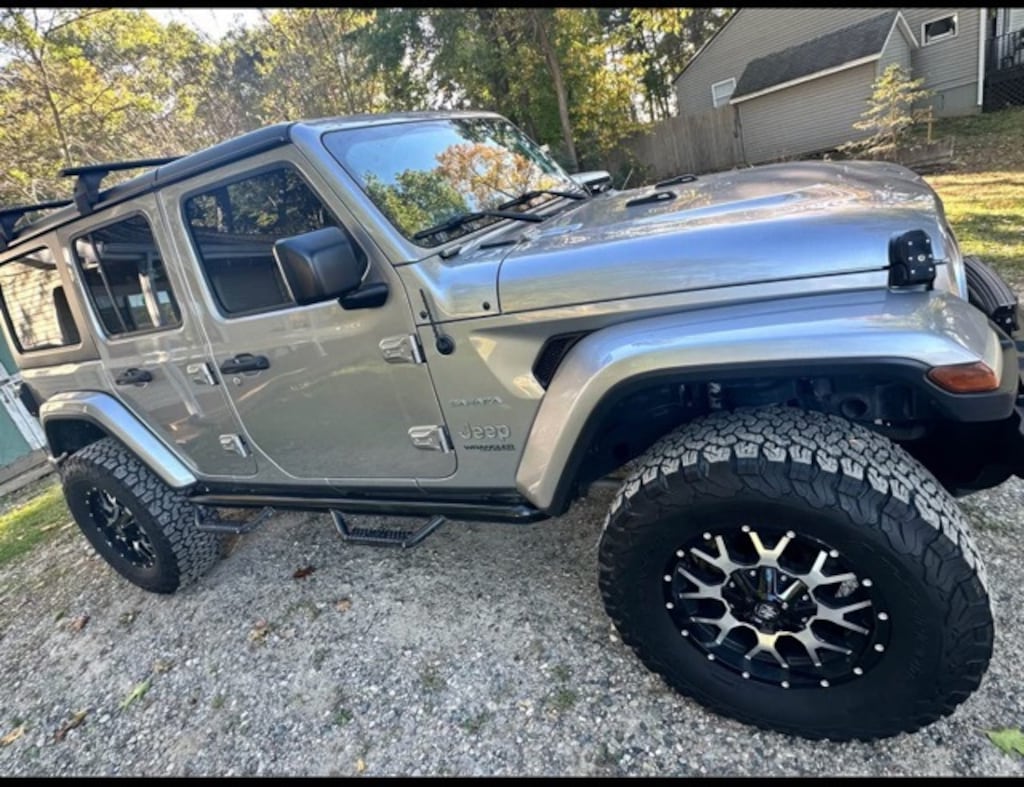 Certified 2018 Jeep Wrangler Unlimited Sahara SUV