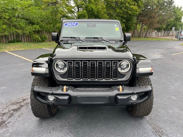 2024 Jeep Wrangler Rubicon 392 photo 2