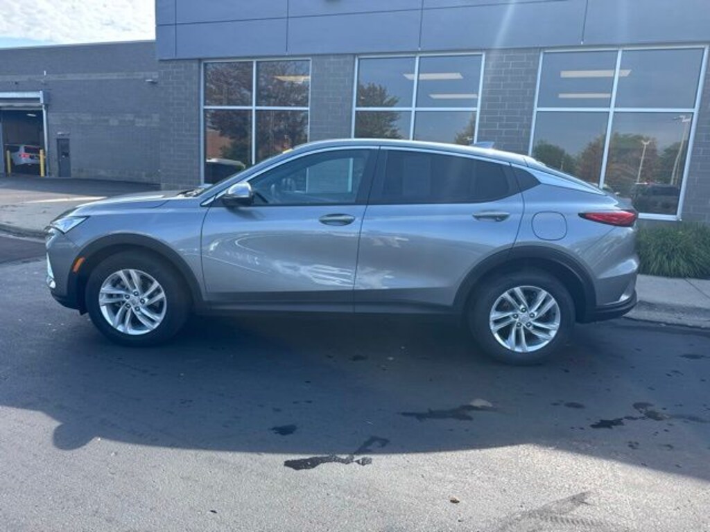 Used 2024 Buick Envista Preferred SUV