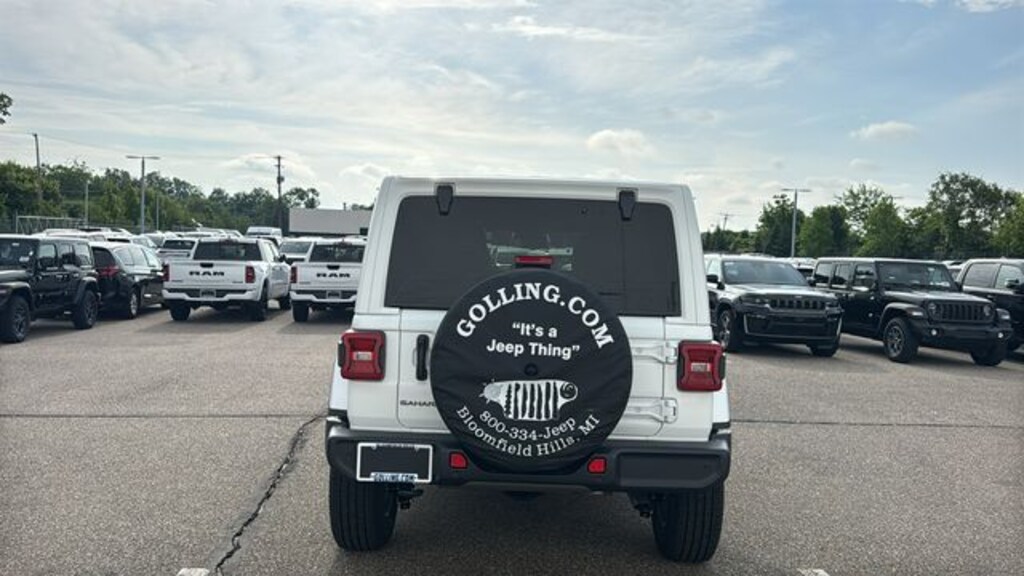 New 2026 Jeep Wrangler 4-DOOR SAHARA Sport Utility