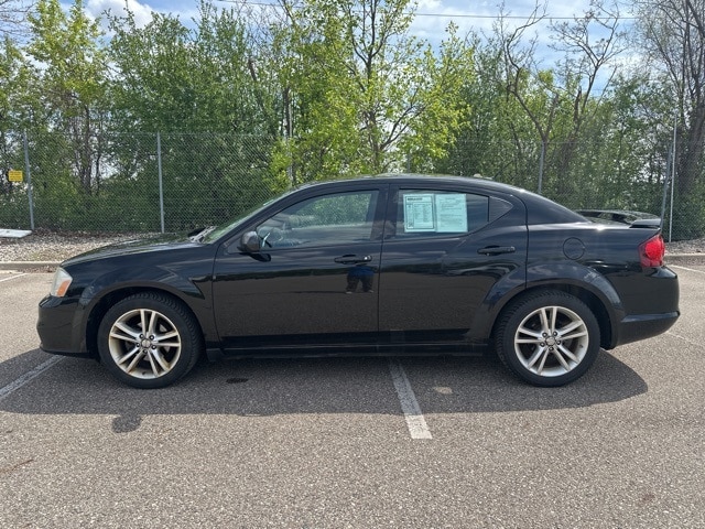 Used 2012 Dodge Avenger SXT Plus with VIN 1C3CDZEG8CN227959 for sale in Bloomfield, MI