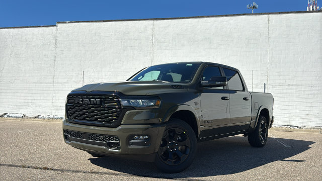 2027 Ram 1500 BIG HORN CREW CAB 4X4 5'7 BOX Pickup